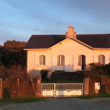 Grande Maison Face à L'océan * Saint-Michel-Chef-Chef