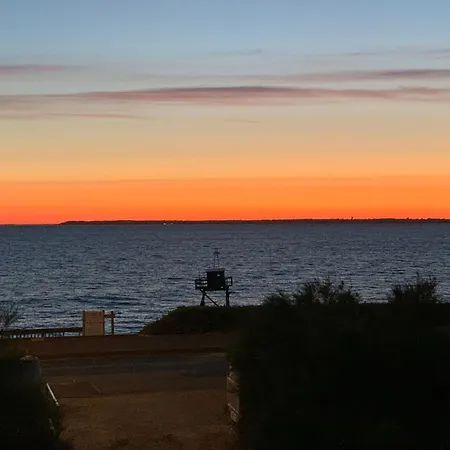 Grande Maison Face A L'ocean